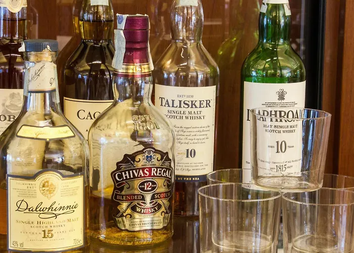 Park Ai Pini & Restaurant Ai PiniAlbergo